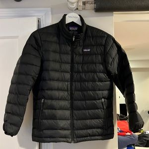 Puffer coat in black. In great shape